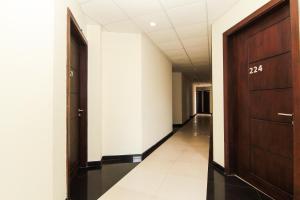 Saninro Hotel - Ragama