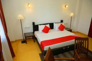 Glenloch Tea Factory Hotel