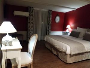 Hotels Le Cedre de Soyons : photos des chambres