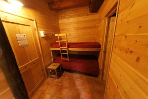 Appartements Clot Saint Joseph - Gites & Chambres d'Hotes : Chambre Familiale