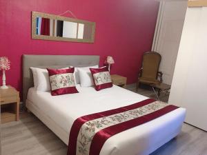 Hotels HOTEL HOSTELLERIE DES VOYAGEURS : photos des chambres