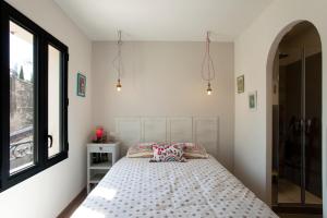 Maisons de vacances Maison de village provencal avec piscine : photos des chambres