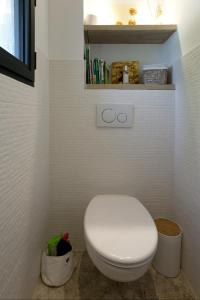 Maisons de vacances Maison de village provencal avec piscine : photos des chambres