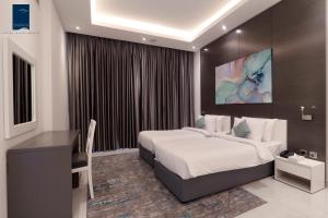 Studio room in Samaya Hotel Apartment Dubai