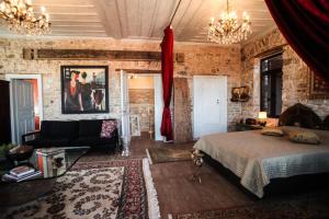 Antique Red Luxury Suite 75 sqm Achaia Greece
