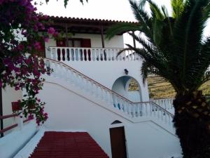 Villa Bonatsa Andros Home Andros Greece