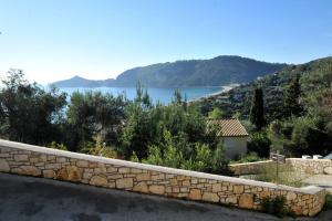 Villa Theodora View Apartments Zeys
