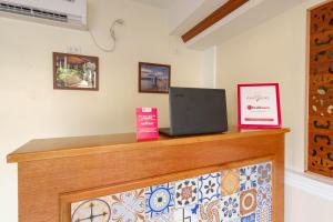 RedDoorz Plus near Johnson and Johnson Paranaque