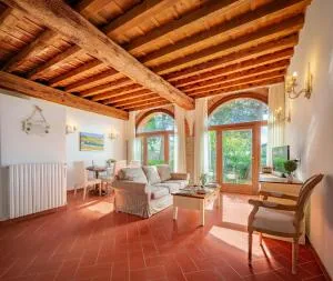 Florence Country Residence - 普拉托利尼