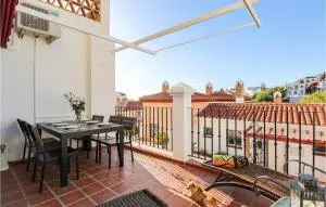 3 Bedroom Stunning Apartment In Nerja - Maro