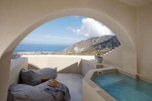 Star Infinity Suites Santorini Greece