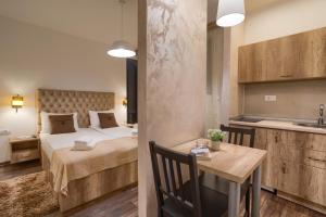 Studio room in All Seasons Residence