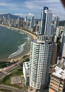 APARTAMENTO FRENTE MAR com vista fantástica