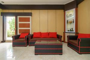 RedDoorz Syariah @ Mora Garden Bungo