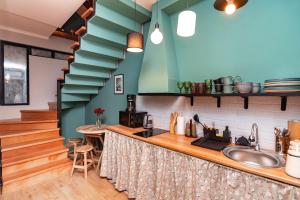 Apartment Rest Area In Old Tbilisi