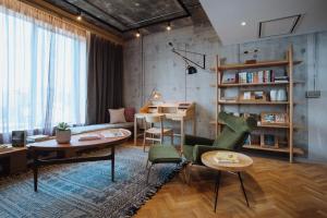KLoe Hotel