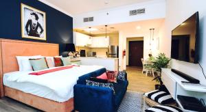 Near Burj Khalifa, DownTown - Burj Al Nujoom