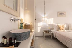 Athina Studios and Suites Plaka Naxos Greece