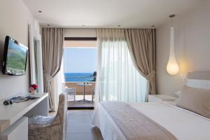 Kassandra Bay Resort, Suites & Spa Skiathos Greece