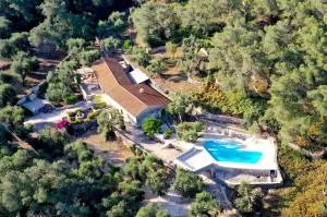 Paxos' Villa - Pool & AC - Katsimátika