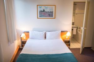 Hotels Hotel Les Mesanges : photos des chambres