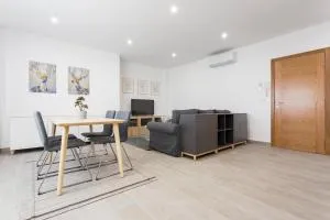APARTAMENTO LUMINOSO EN CANGAS - A - Cangas
