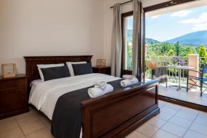 Sami Villa Sleeps 6 with Pool and WiFi Kefalloniá Greece