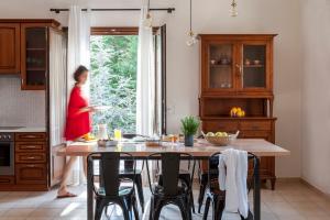 Sami Villa Sleeps 6 with Pool and WiFi Kefalloniá Greece