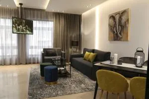 ZH Luxury Suites - Салоніки