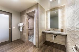 Shade Hotel Redondo Beach