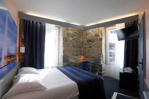 Standard Double Room room in Hotel Montbrillant