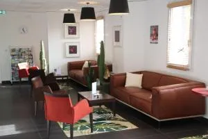 基里亚德奎贝苏德酒店 - Plobannalec-Lesconil