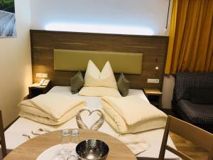 Double Room with Balcony room in DAS MATSCHER Residence & Garden Hotel