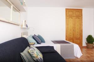 Sea & Wave Ventura Studio Apartment