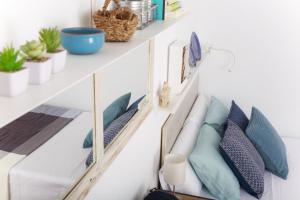 Sea & Wave Ventura Studio Apartment