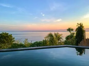 Villa Mimpi Manis infinity pool&180°Ocean view - 艾湄湾