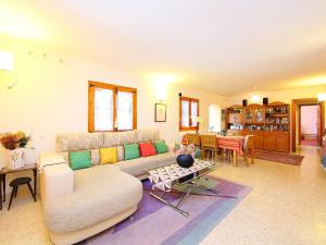 Holiday Home Casa Gran Sorolla by Interhome