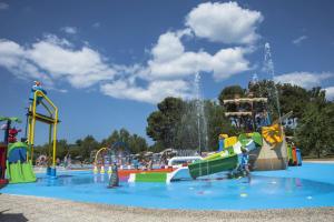 Mobile Homes Bi Village - Adriatic Kampovi