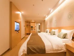 GreenTree InnZhangjiakou High-speed Railway Station Business Hotel - Zhangbei