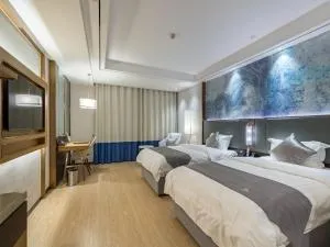 GYA Xuzhou High Speed Railway Station West Exit Station Hotel - Сюйчжоу