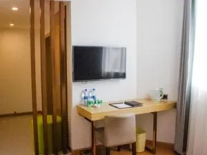 GreenTree Inn HuaiAn Huaiyin Area The Yangtze River East Road Express Hotel - Zhangtangzhuang