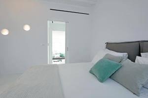 Suite Sea view with Outdoor Jetted Hot Tub	