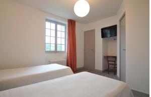 Hotels Le Relais St jacques : photos des chambres