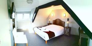 Hotels Logis Hotel Le Bretagne : photos des chambres