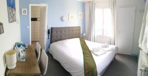 Hotels Logis Hotel Le Bretagne : Chambre Double