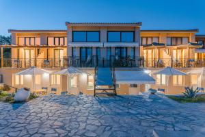 Naftilos Residences I Samos Greece