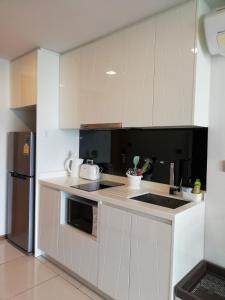 The Peak Towers sea view apartments