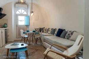 Santorinian Lava House Santorini Greece