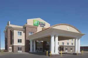 Holiday Inn Express Hotel & Suites Minot South by IHG - Anamoose