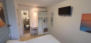 Hotels Hotel Cote d'Argent : photos des chambres